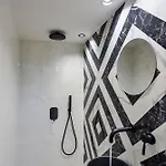 Neorion Living Apartment *