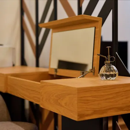 아파트 Neorion Living 하니아