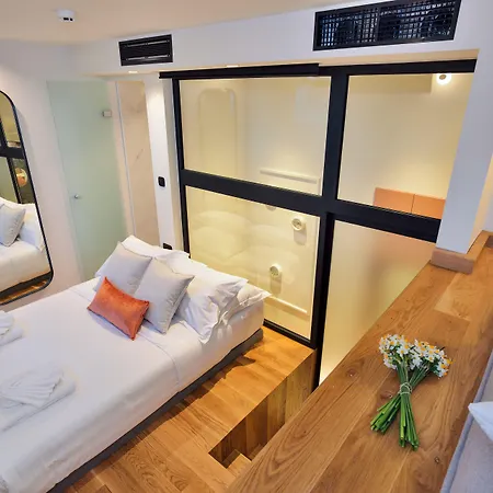 アパート Neorion Living *